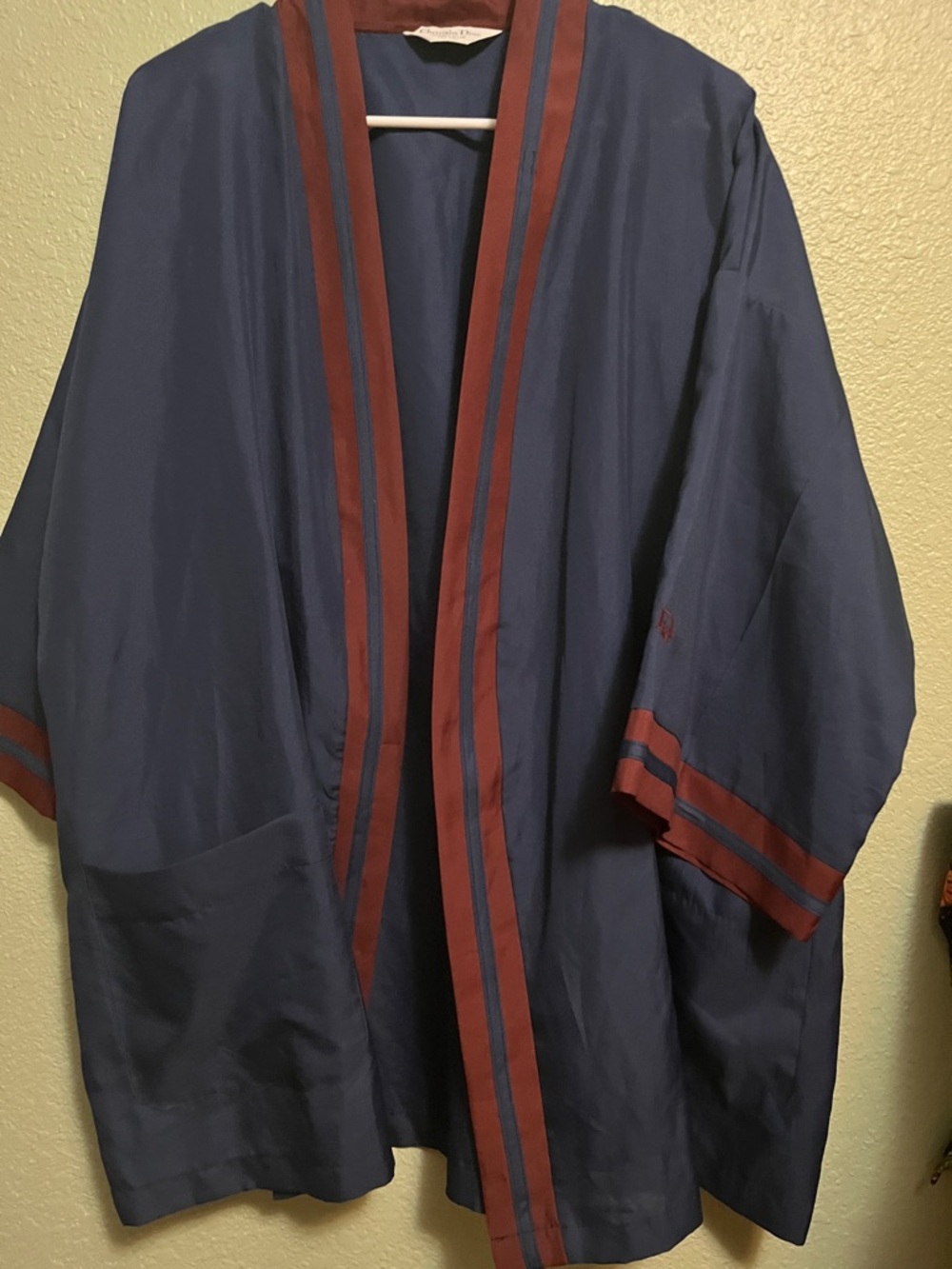 Dior  Silk Robe in Navy and Burgundy excellent OS